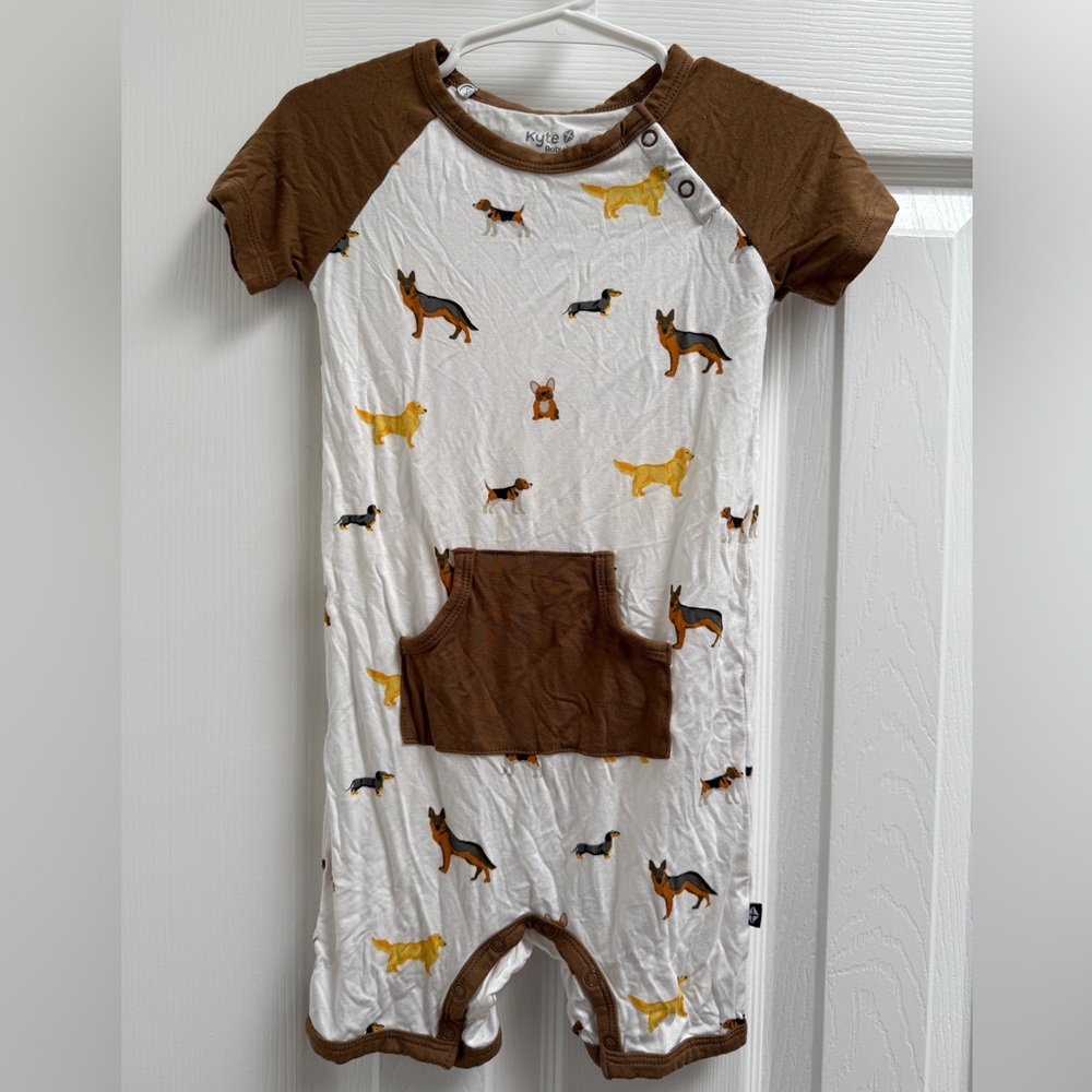 Kyte Baby Dogs Shortall one piece romper 4T